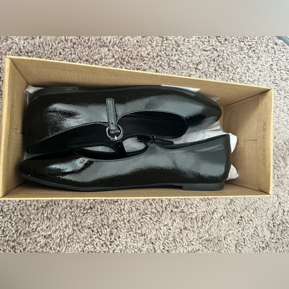 Steve Madden Ballet Flats - Picture 2 of 4